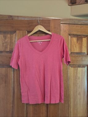 LOFT Pink V-Neck Short Sleeve Tee